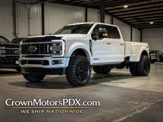 2025 Ford F450 Super Duty Crew Platinum 8 ft